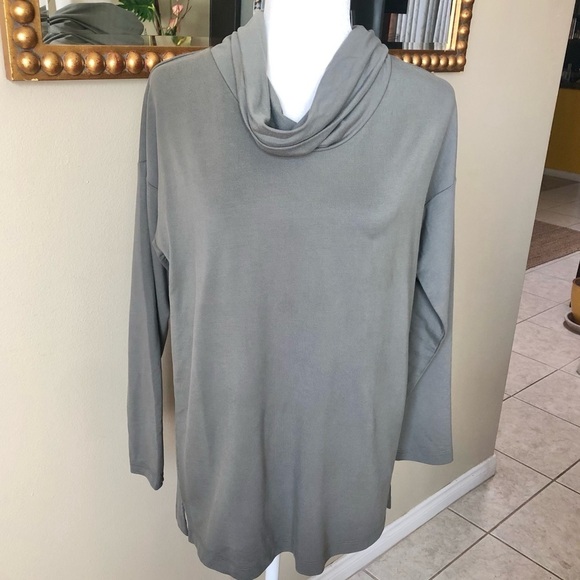 Banana Republic Olive Green Mockneck Lightweight Tunic Sweater Small - Picture 2 of 6